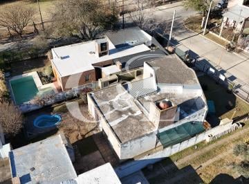 Casa de 6 ambientes, Villa Carlos Paz · Se Vende Casa 3 Dor + Dpto en Santa Rita - Villa Carlos Paz