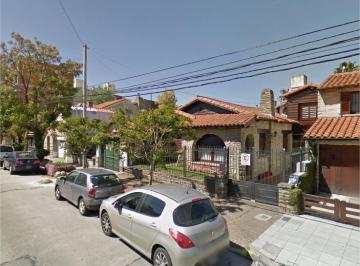Casa · 180m² · 4 Ambientes · 2 Cocheras · Casa en Guemes
