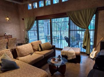 Casa de 6 ambientes, Maipú · Casa en Coquimbito