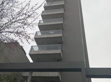 Departamento · 220m² · 4 Ambientes · 2 Cocheras · Departamento en San Fernando