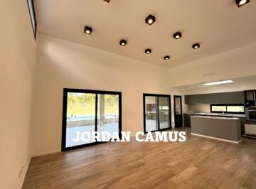 Casa · 185m² · 5 Ambientes · 4 Cocheras · Casa Unifamiliar a Estrenar en San Matías – Excelente