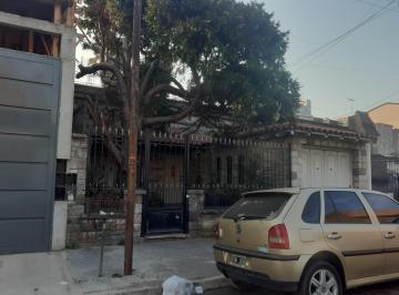 Casa de 6 ambientes, Lanús · Casa en Venta
