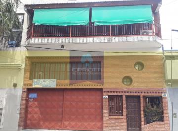 Casa de 4 ambientes, Lanús · Galpon con Vivienda en Venta