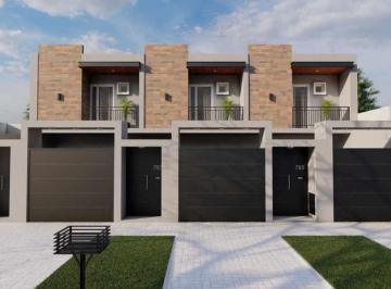 Casa de 4 ambientes, Almirante Brown · Duplex 3 Dorm + 3 Baños en Pozo. 30% y 12 Cuotas. 6 C Estacion Ffcc Burzaco