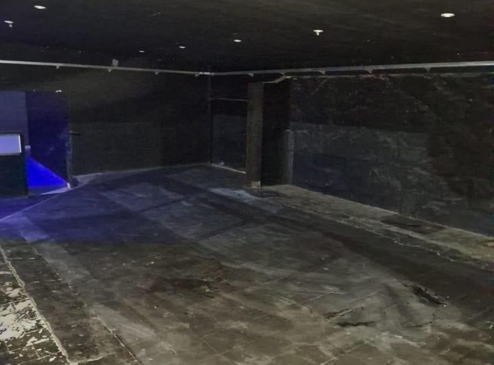 Local comercial · 600m² · 500 Cocheras