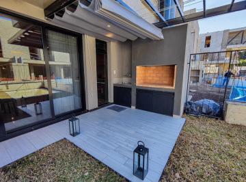 Casa · 104m² · 4 Ambientes · Casa en Condominio en Fisherton a Estrenar 3 Dorm. Pileta Terraza Patio Parrillero