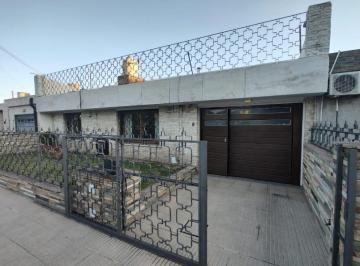 Casa de 3 ambientes, Córdoba · Casa Dos Dorm. Barrio Ayacucho con Pileta