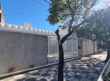 Casa de 3 ambientes, Córdoba · Venta de Casa de 2 Dorm. - Oportunidad