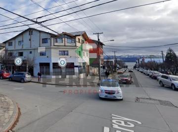 Departamento de 3 ambientes, San Carlos de Bariloche · Departamento de Dos Dorm. y Dos Baños, en La Esquina de Albarracín y Frey