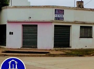 Local con ingreso por ochava · Venta de Inmueble con Destino Mixto
