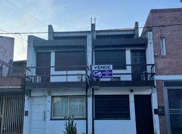 Casa · 4 Ambientes · Casa - Resistencia