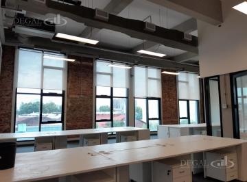Oficina comercial · 1800m² · 10 Cocheras · Oficina en Parque Patricios