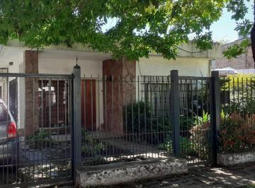 Casa · 300m² · 6 Ambientes · 1 Cochera · Casa en Venta en Tropiano, Pilar Gba Norte - Zona Ur1