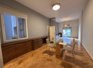 Departamento de 3 ambientes, Recoleta · Amplio y Luminoso Departamento 3 Ambientes Al Frente