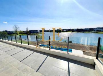 Casa · 310m² · 7 Ambientes · 4 Cocheras · Casa a La Venta en El Canton a La Laguna