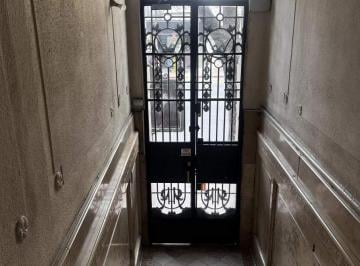 Foto · Imponente Edificio en Velez Sarsfield y Duarte Quirós