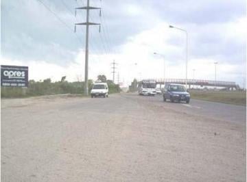 Terreno , Avellaneda · Fraccion 10.000 m² con Subida a Autopista Buenos Aires La Plata