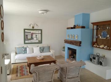 Casa · 120m² · 4 Ambientes · Casa en La Barra