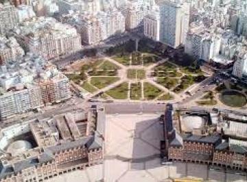 Local comercial · 65m² · Local Comercial Sobre Av Colon. a m de La Plaza Colon.