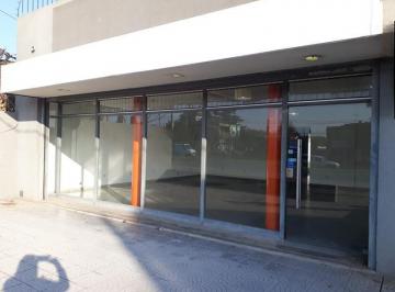 Local comercial · 95m² · 2 Ambientes · Local Sobre Camino Centenario