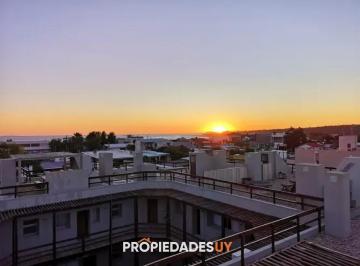Foto1 · Apartamento Penthouse en Venta y Alquiler de Temporada, Manantiales.