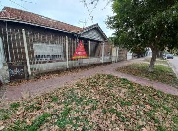 DEH-DEH-462_2 · Casa en Venta a 3 Cuadras de Estación José Marmol!