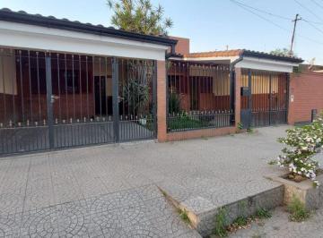 ISN-ISN-1481_2 · Casa 3 Dorm.. | Colombia 4100