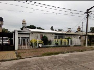 ISN-ISN-1727_2 · Casa 3 Dorm.. | Pasaje Canal de Beagle 4642