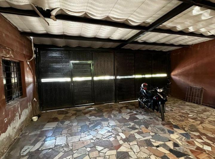 Casa · 225m² · 7 Ambientes