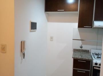 Departamento · 60m² · 3 Ambientes · Departamento 3 Amb. en Alquiler Lanus Centro