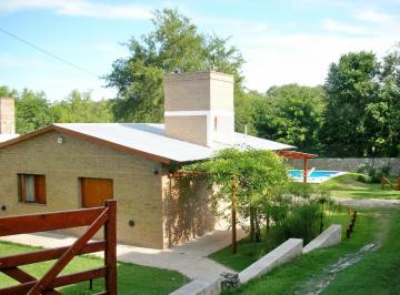 Casa de 5 ambientes, Villa Los Aromos · Casa Sobre El Río - Los Aromos - Córdoba