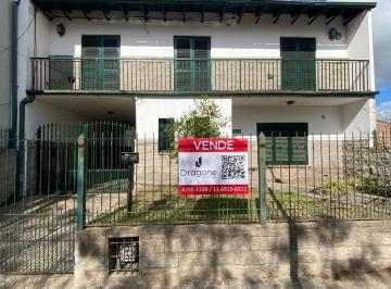 Casa · 200m² · 6 Ambientes · 1 Cochera · Casa a Remodelar en Cañuelas