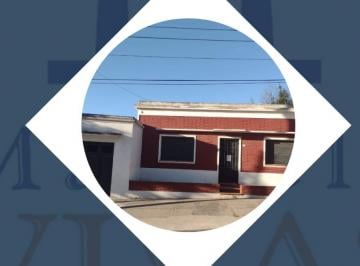 Casa de 4 ambientes, Zárate · Venta Inmueble Dos Dorm.