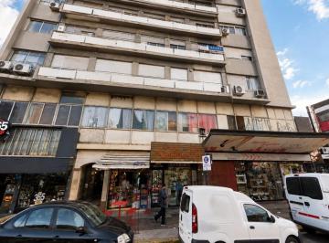 Oficina comercial · 100m² · 4 Ambientes · Oficina de 100 m² en Venta en Pleno Centro de Lomas de Zamora