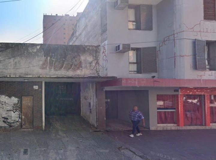 Garage · 25m²