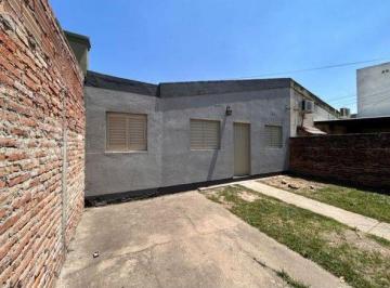ISN-ISN-1940_3 · Casa 2 Dorm.. | Alberdi 3900