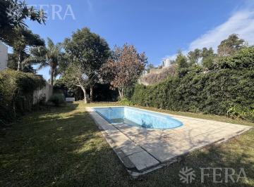 Casa · 80m² · 3 Ambientes · Venta de Casa de 3 Ambientes con Piscina en Centro Agricola El Pato