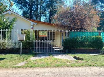 Quinta vacacional · 550m² · 3 Ambientes · 1 Cochera · La Reja Zona Residencial Chalet Quinta Apta Crédito