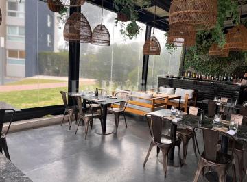 Local comercial · 121m² · 1 Cochera · Local en Venta en El Portal - North Coral Plaza, Nordelta, Tigre