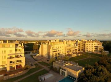 Departamento · 55m² · 2 Ambientes · 1 Cochera · Departamento en Alquiler Temporario Costa Esmeralda 2 Amb Febrero 2025