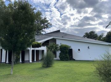 Casa de 5 ambientes, Chacras de Coria · Casa en Calle Larrea, Chacras de Coria