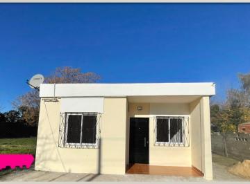 Casa · 90m² · 4 Ambientes · 3 Cocheras · Casa en Venta de 4 Ambientes