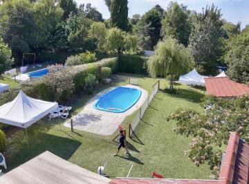 Casa · 1070m² · 3 Ambientes · 2 Cocheras · Casa Quinta en Venta Barrio El Trebol Ezeiza