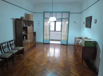 Departamento de 2 ambientes, Caballito · Ramon Falcon 1400 - 2 Ambientes Muy Amplio con Excelente Ubicación
