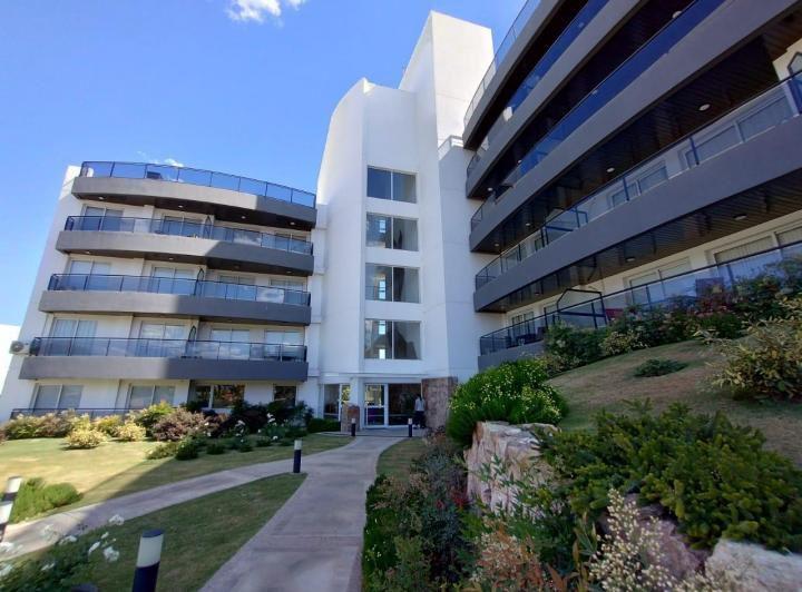 Departamento · 45m² · 2 Ambientes · 1 Cochera