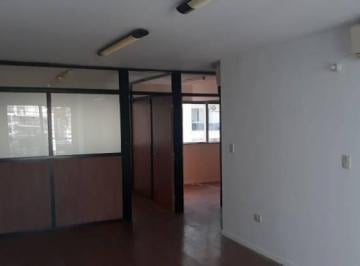 Oficina comercial · 90m² · 4 Ambientes · Oficina - Centro