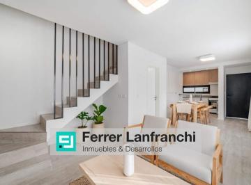 Casa · 117m² · 6 Ambientes · 2 Cocheras · Casa en Venta a Estrenar Equipada de 3 Dorm. Distrito 20 Nuevo Poeta Lugones