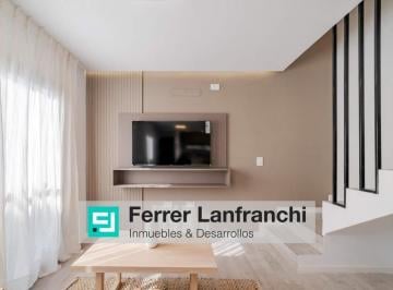 Casa · 110m² · 5 Ambientes · 2 Cocheras · Casa a Estrenar en Venta de 2 Dorm. y 12 y 2 Cocheras - Housing Distrito 20 Nuevo Poeta Lugon