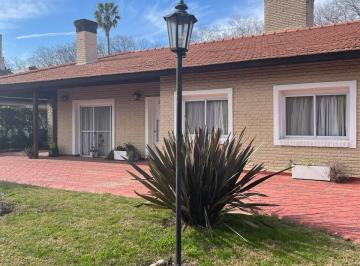 Casa de 4 ambientes, Pilar · Casa en Mapuche Country Club