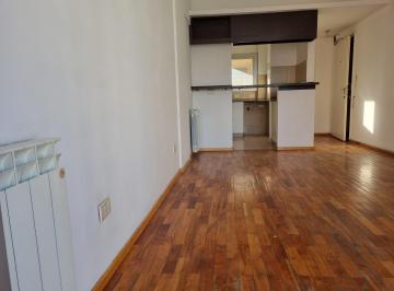 Departamento de 2 ambientes, Caballito · Exc, Todo Luz, con 2 Balcones, Piso Alto.